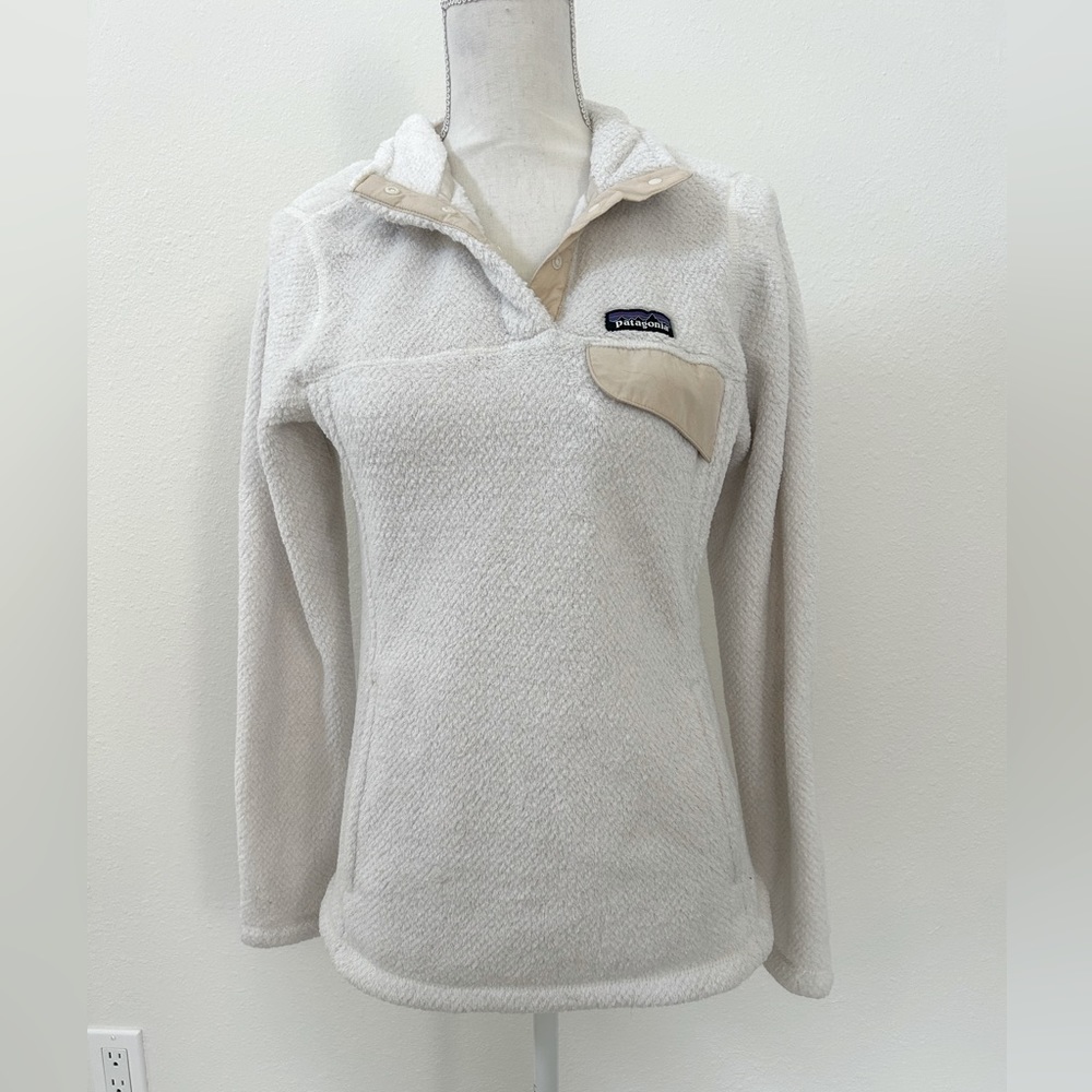 Women’s White Patagonia Re-Tool Snap Fleece
